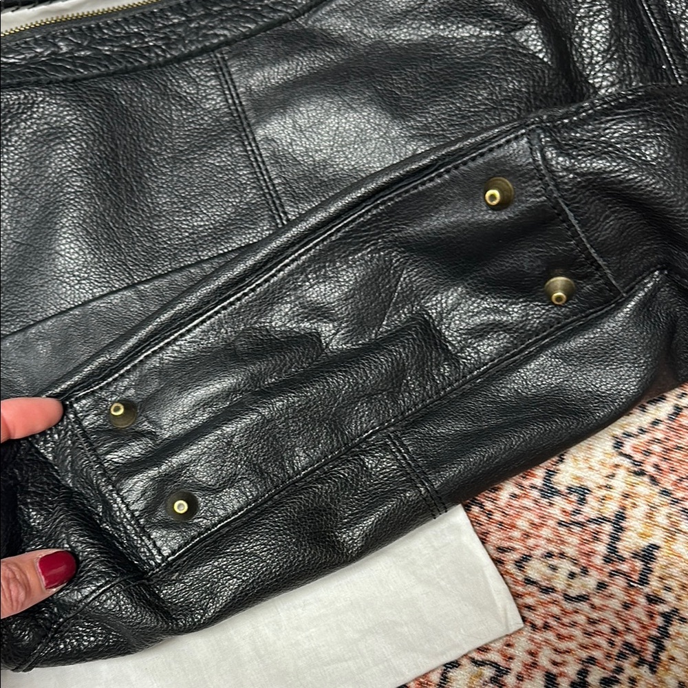 Liebeskind Black Leather Women's Crossbody Bag - Picture 7 of 13